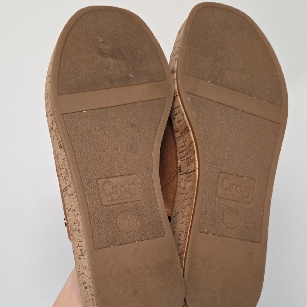Circus by Sam Edelman Tan Faux Suede Cork Wedge Sandals Size 7 - Picture 5 of 6